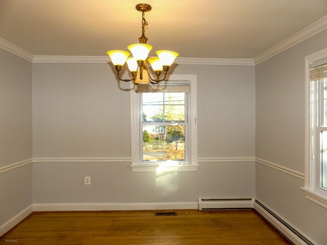 Photo - 903 Crestview Dr