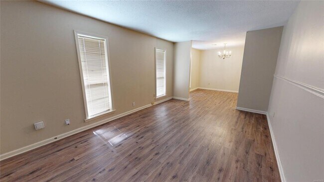 Photo - 2112 Cottingham Dr