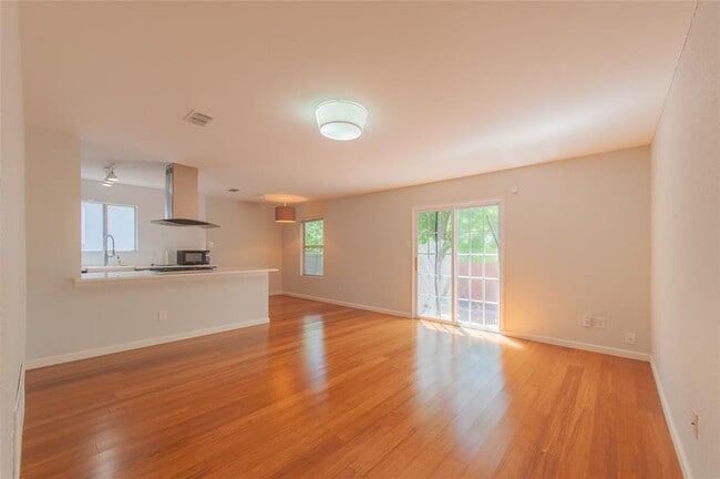 Photo - 7808 Clydesdale Dr