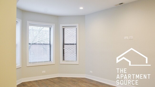 Photo - 3818 N Sheffield Ave Unit 2