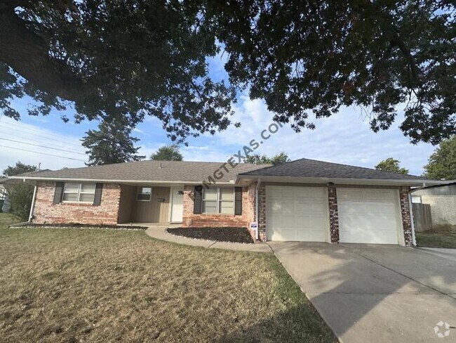 Building Photo - 8105 W Lakeshore Dr Rental