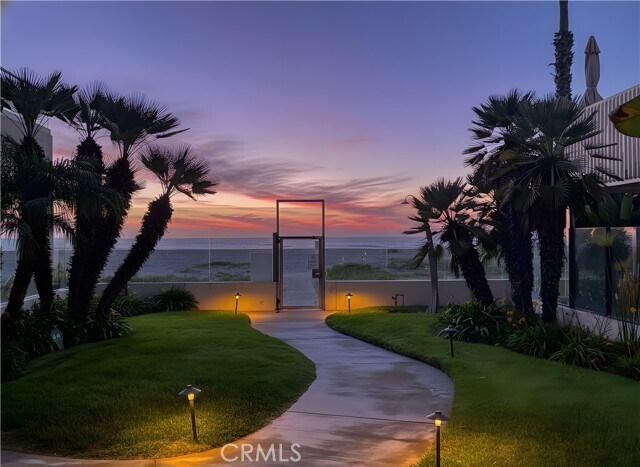 Building Photo - 7301 Vista Del Mar Unit A212