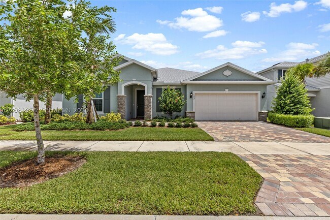 10407 SW Captiva Dr