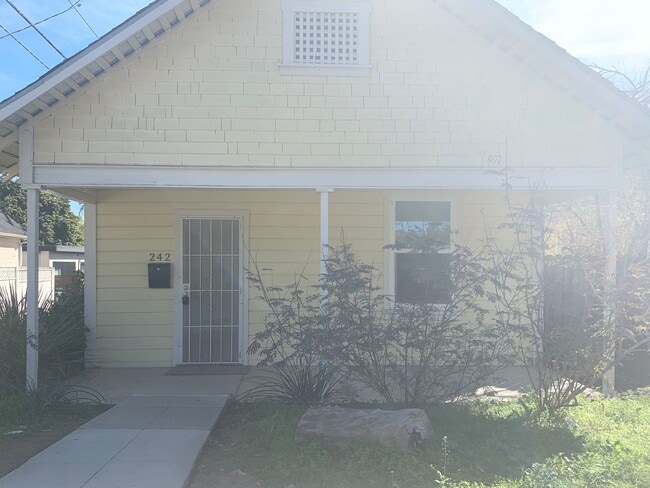 Old World Charm 1 bedroom / 1 bath - Old World Charm 1 bedroom / 1 bath Casa