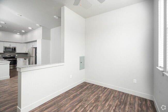 Studio - 481SF