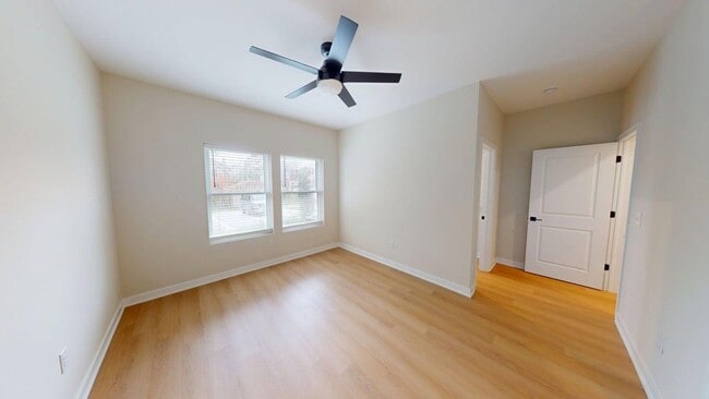 103 E Patterson Ave