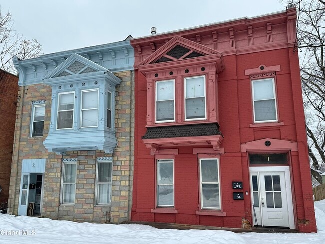 Building Photo - 1 Pawling Ave Unit 1