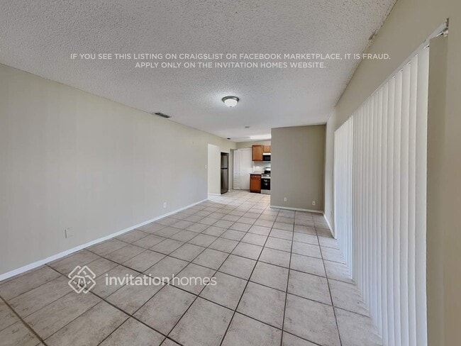 Photo - 8121 NW 44th Ct