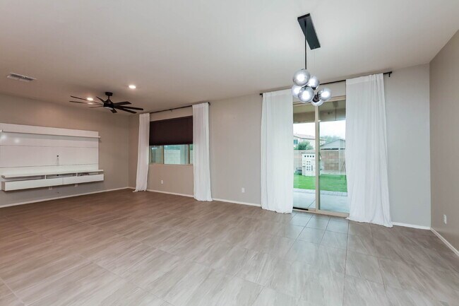 Photo - "Spacious 4-Bed Spacious two-level residential rental in Marana with modern Elegance! Available ...