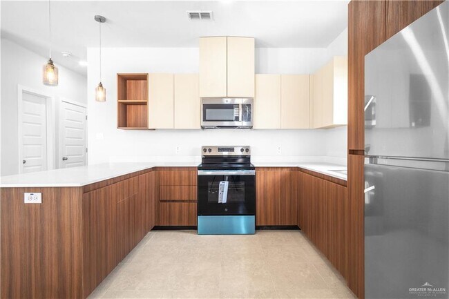 Photo - 12 N Alexandrite Ave Unit 1