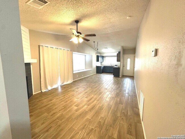 Photo - 10015 Amber Field Dr