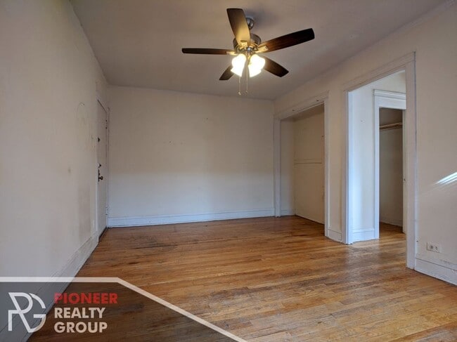 Photo - 516 W Cornelia Ave Unit 309