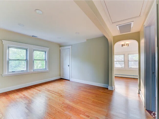 Building Photo - 213 4th Ave Unit Floor #2 Rental