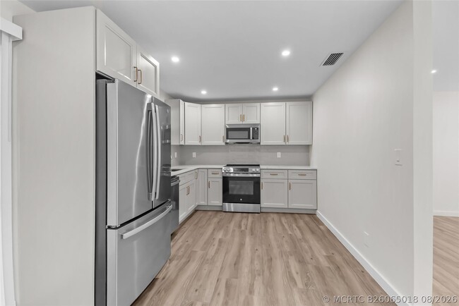 Photo - 908 Lighthouse Dr