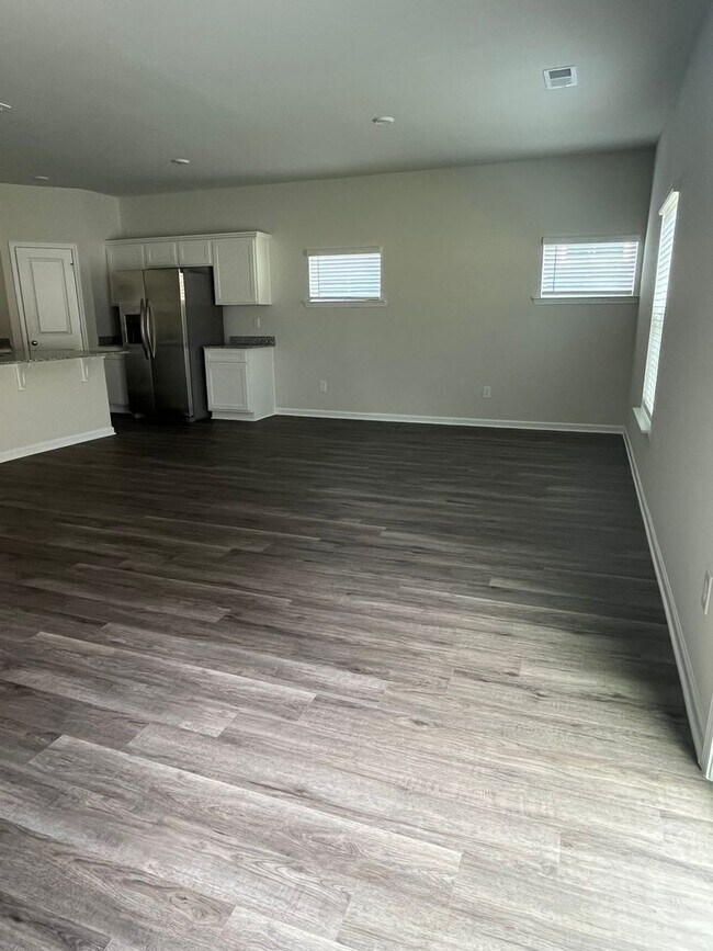 Photo - Lexington Townhouse - Call Lexington office for information 803-359-0793
