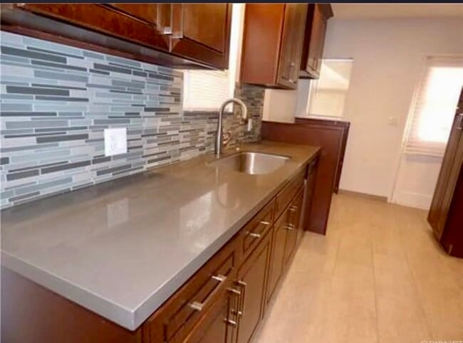 Photo - 7723 Wish Ave