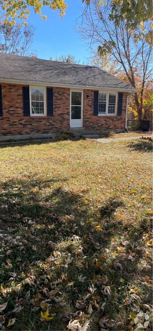 Building Photo - 273 Bryanwood St Rental
