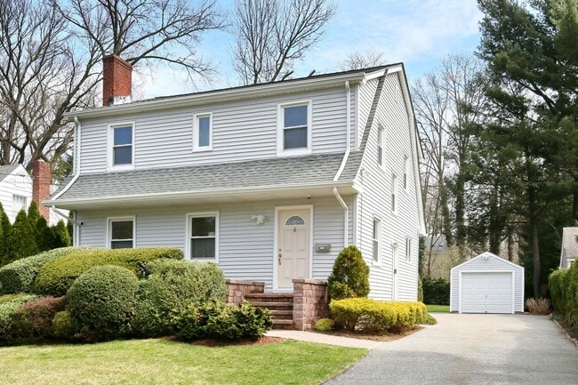 Building Photo - "COMING SOON" Stylish 4-Bedroom Home with Large Backyard in Tenafly, NJ