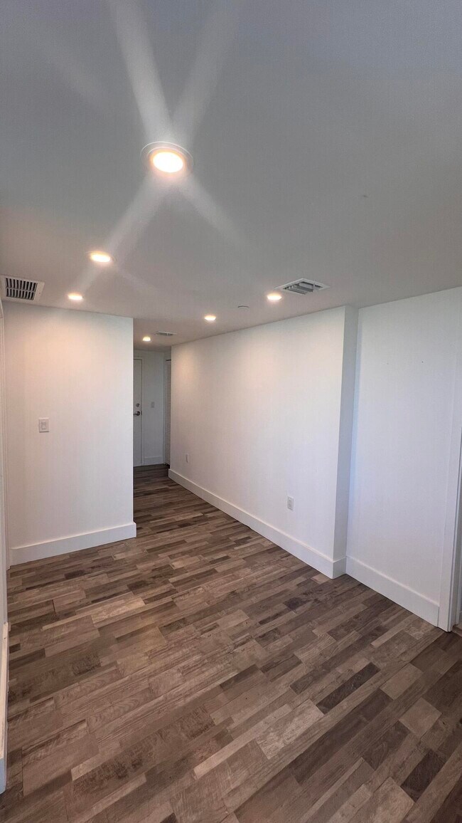 Photo - 13800 Highland Dr Unit 610