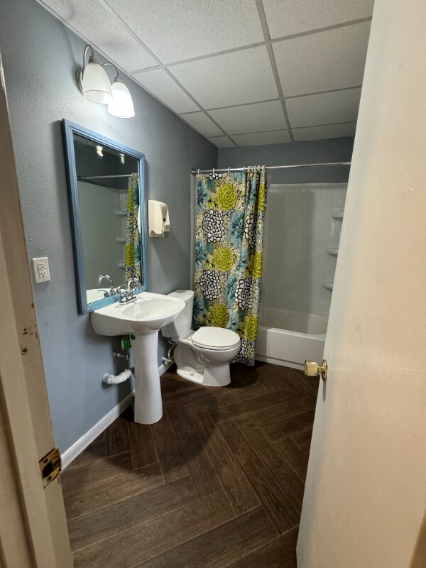 Photo - 16502 Spring St