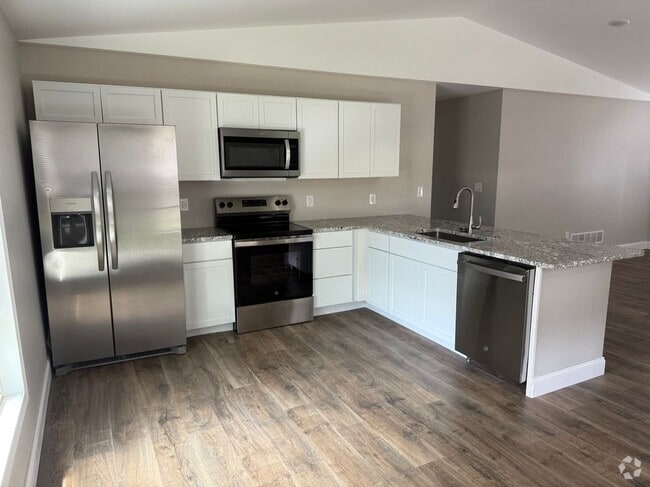 Building Photo - 801 Hardin St Rental