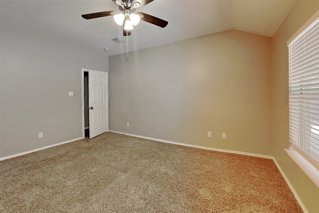 Photo - 26873 Manor Falls Dr