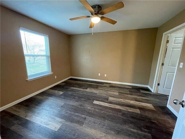 Photo - 2010 Cypress Pl Unidad B