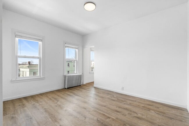 Photo - 188 Delaware Ave Unit 3