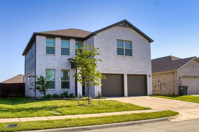 Photo - 944 Ravenwood Ln