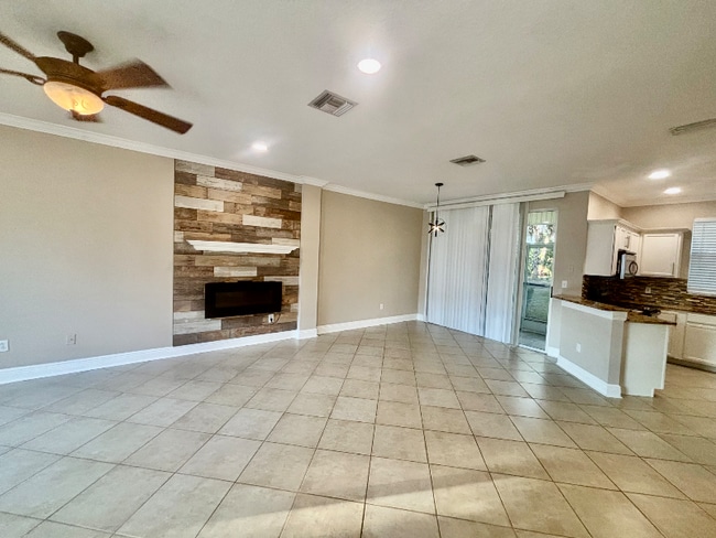 Photo - 13576 Forest Lake Dr