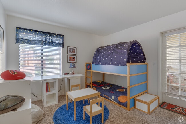2BR, 2BA - 1,107SF - Bedroom