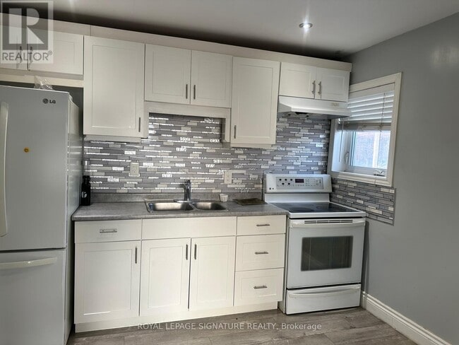 Photo - 63 Wallis Crescent