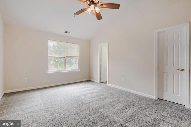 Photo - 3971 Red Deer Cir