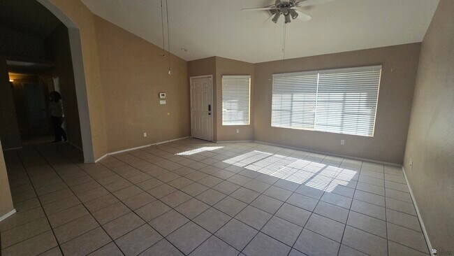 Photo - 1541 S 34th Ave