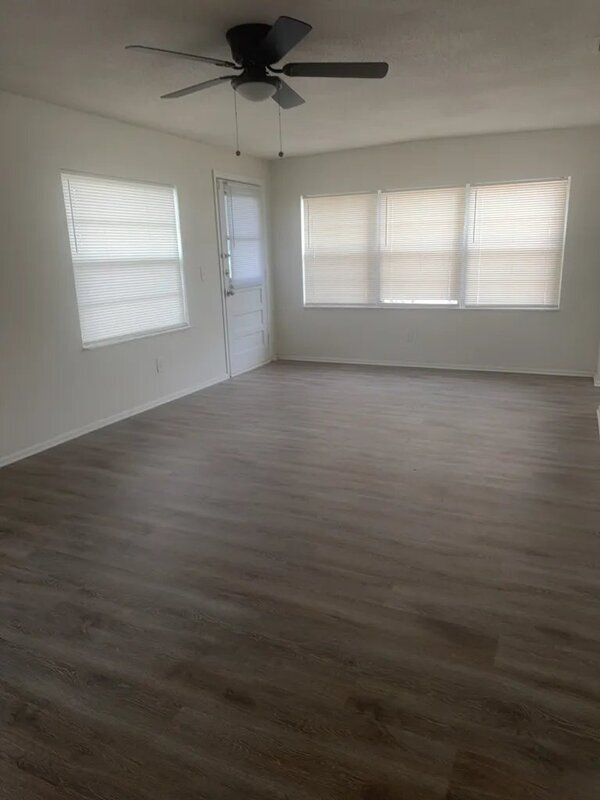 Photo - 50 6th St