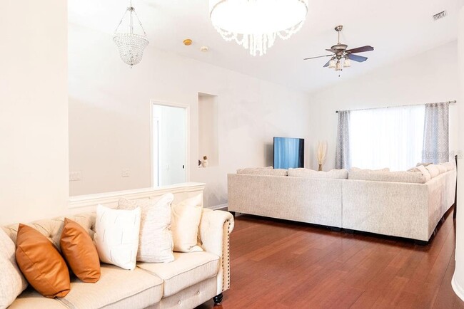 Photo - 1282 Paradise Lake Dr