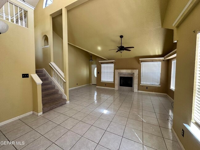 Photo - 7100 Oval Rock Dr