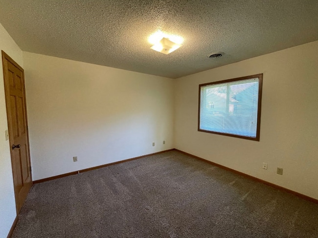 Photo - 13297 39th Ave N