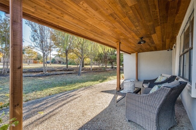 Photo - 107 N Craig Rd