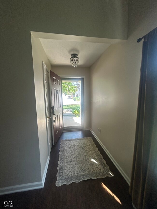 Photo - 720 Bluff Creek Dr