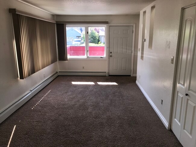 Photo - 3309 Oregon Dr Unidad A