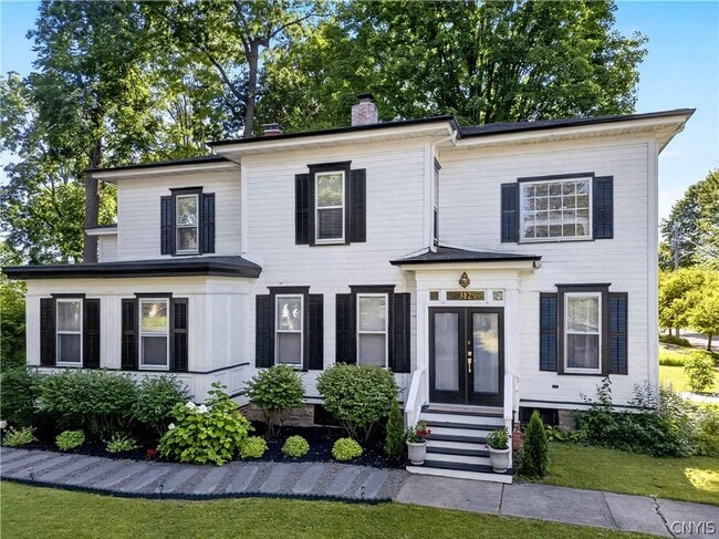 312 Elm St