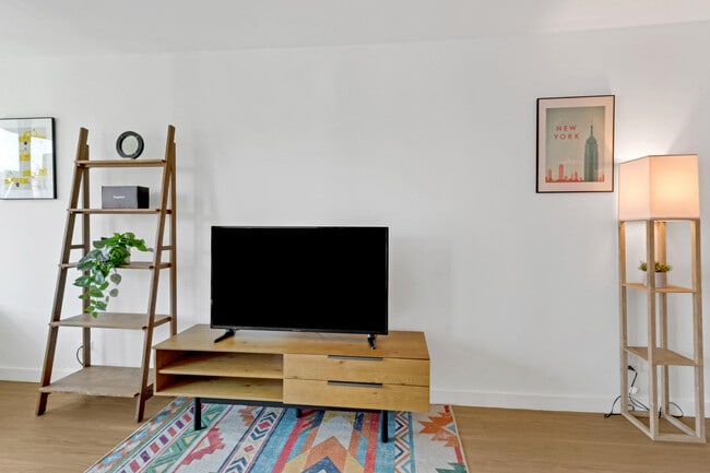 Photo - 64B W 37th St Unit FL23-ID379047P