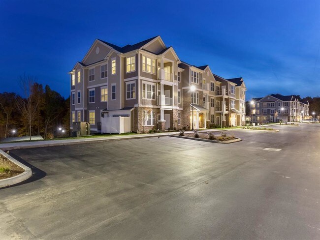 The Sound at Gateway Commons Apartments For Rent in East Lyme, CT