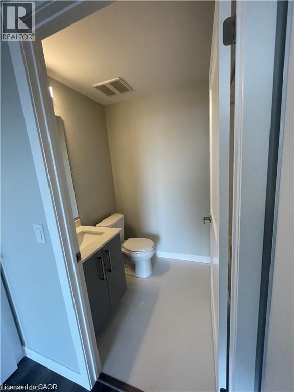 Photo - 15 Queen St S Unité 702