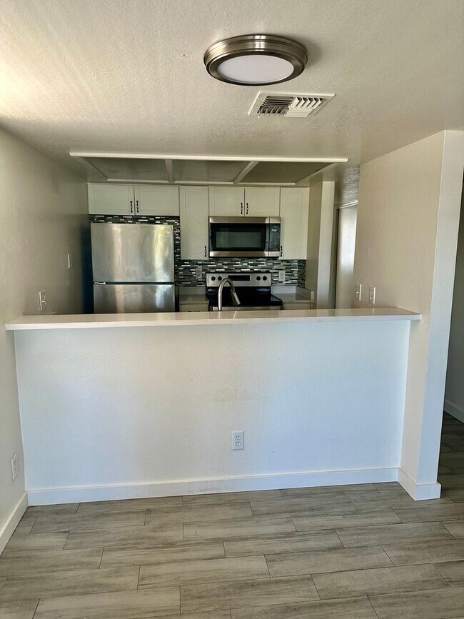 Photo - Stylish Towne House in Mesa with Community POOL