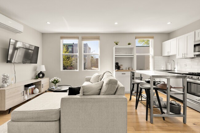 Photo - 3101 Sherman Ave NW Unit 204