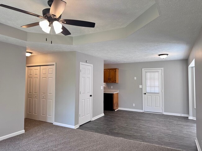 357 Treeland Dr