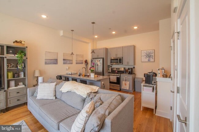 Photo - 1115 Germantown Ave Unit 3C