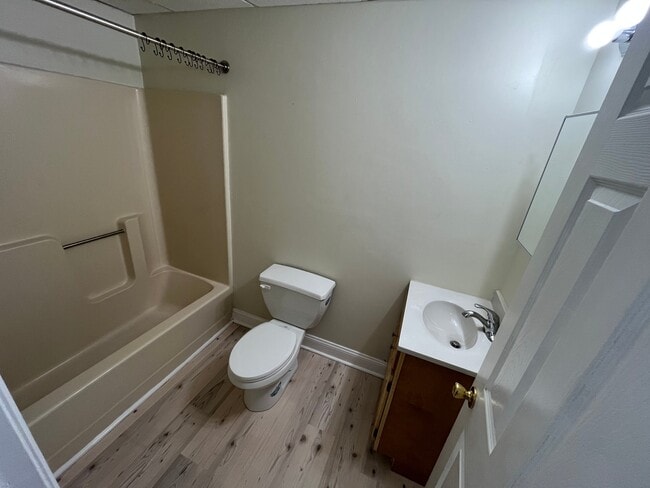 616 Ramah Rd Unit B